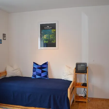 Jung Apartment